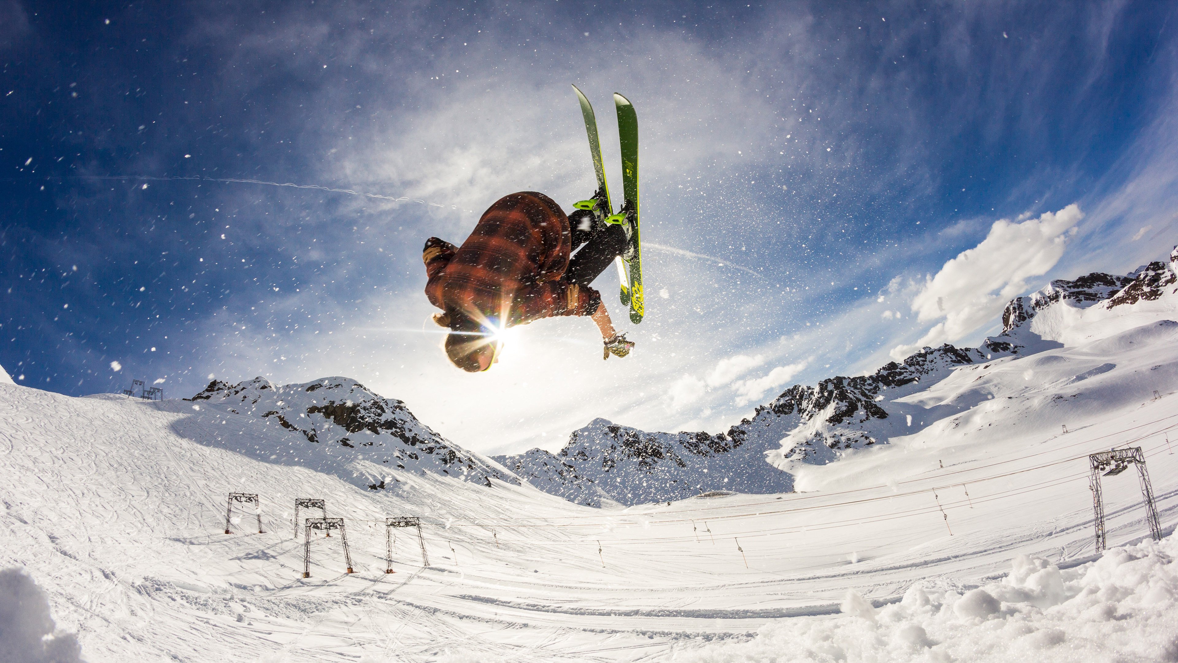 开云-冰火两重天！孙兴慜五连胜强势领跑，莱比锡主帅深陷下课危机，冰火两重天！孙兴慜五连胜强势领跑，莱比锡主帅深陷下课危机